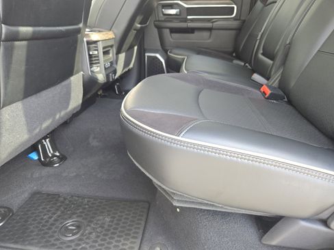 Used 2021 RAM 2500 Laramie image 33