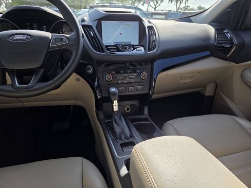 Used 2017 Ford Escape Titanium FWD image 14