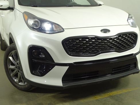 Used 2021 Kia Sportage S w/ S FWD Premium Package image 45