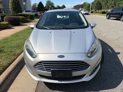 Used 2016 Ford Fiesta SE FWD image 13
