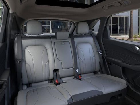 New 2025 Ford Escape SE w/ PHEV Premium Package image 11