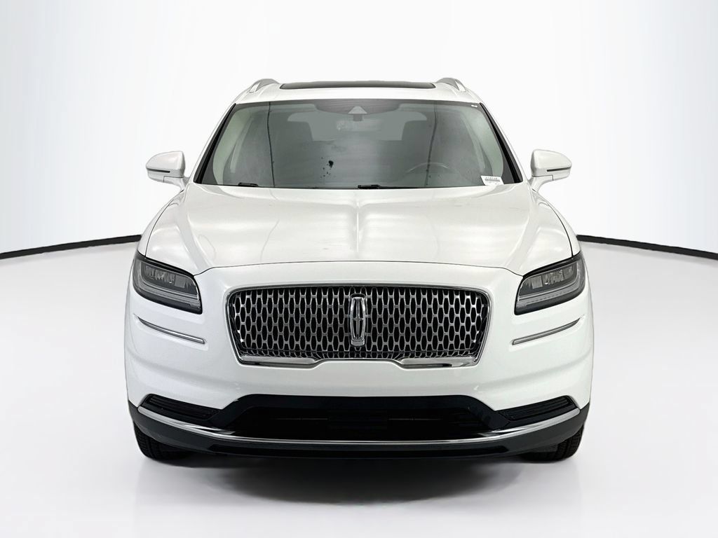 Used 2023 Lincoln Nautilus Reserve w/ Luxury Package AWD/4WD image 2