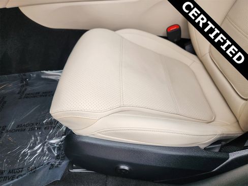 Used 2025 Mercedes-Benz C 300 C 300 image 23