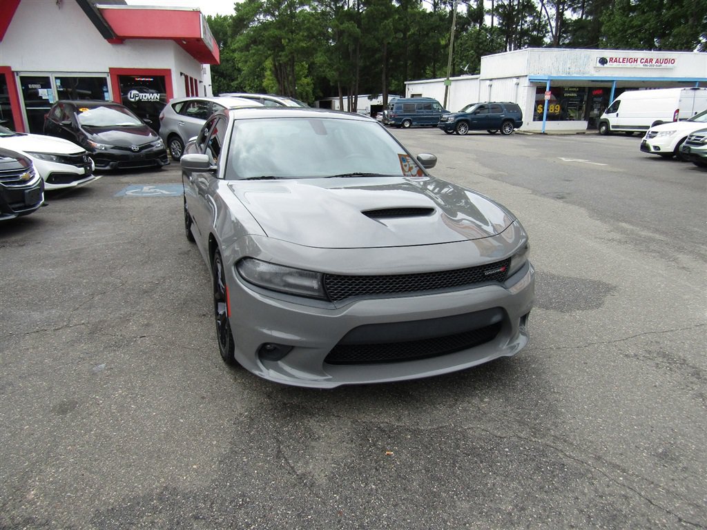 Used 2019 Dodge Charger GT RWD image 11