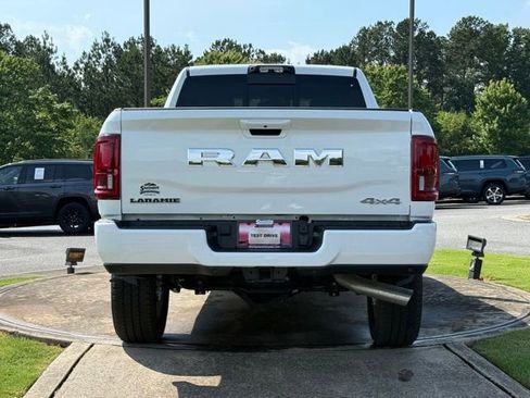 New 2026 RAM 2500 Laramie AWD/4WD image 6