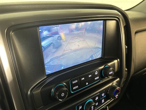 Used 2019 Chevrolet Silverado 1500 LT w/ All Star Edition image 19