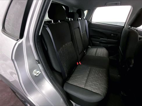 Used 2024 Mitsubishi Outlander Sport ES image 26