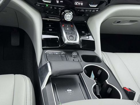 Used 2024 Acura MDX SH-AWD w/ Technology Package image 20