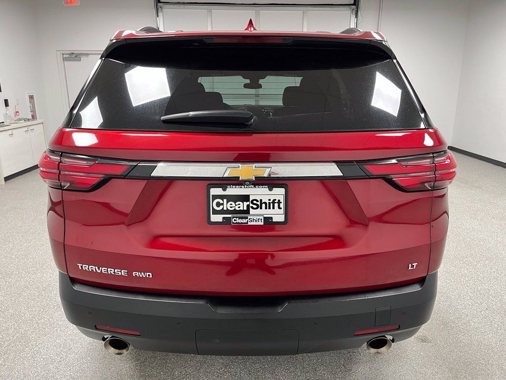 Used 2023 Chevrolet Traverse LT AWD/4WD image 9