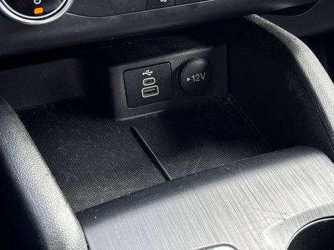 Used 2025 Ford Escape ST-Line FWD image 25