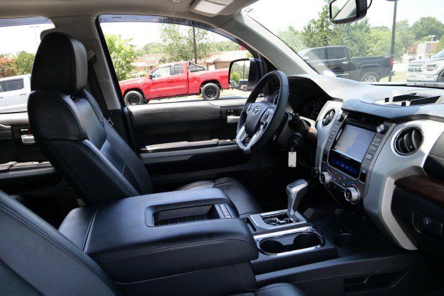 Used 2019 Toyota Tundra Limited w/ Limited Premium Package AWD/4WD image 43