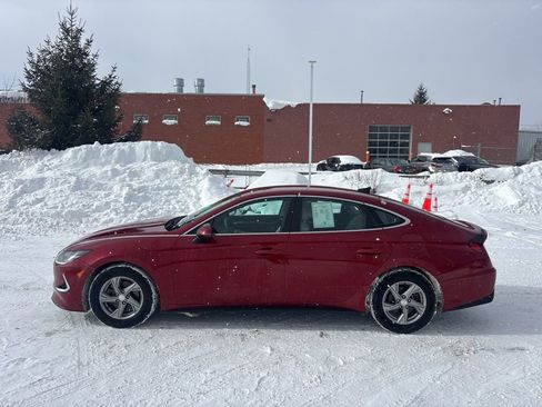 Used 2023 Hyundai Sonata SE image 9