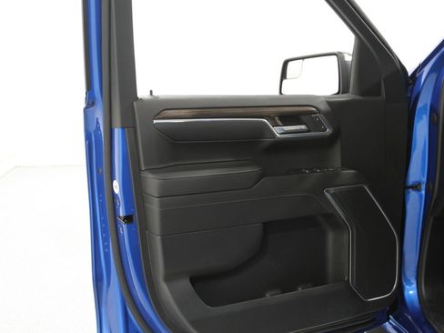 Used 2022 Chevrolet Silverado 1500 LT image 4