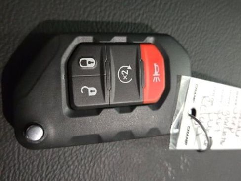 New 2026 Jeep Gladiator Sport image 21