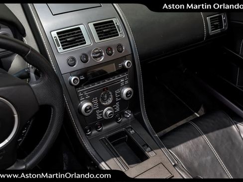 Used 2009 Aston Martin V8 Vantage Roadster RWD image 10