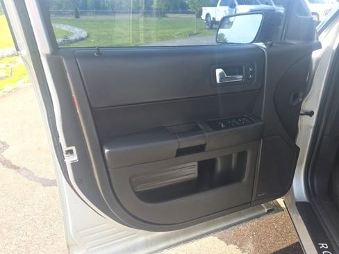 Used 2014 Ford Flex SE FWD image 24