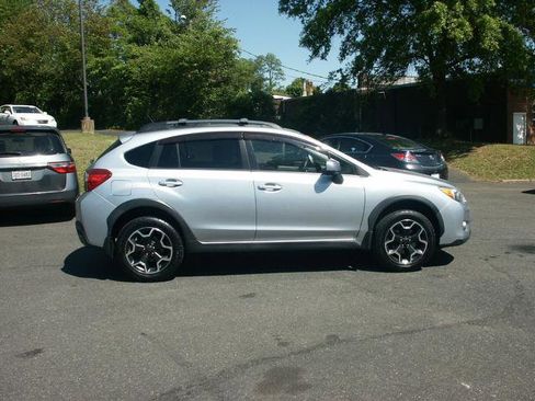 Used 2013 Subaru Crosstrek 2.0i Premium w/ Popular Pkg 2 AWD/4WD image 4