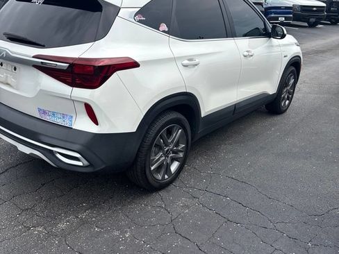 Used 2022 Kia Seltos S AWD/4WD image 4