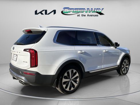 Used 2020 Kia Telluride EX w/ EX Premium Package image 4