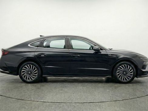 Used 2025 Hyundai Sonata SEL image 11