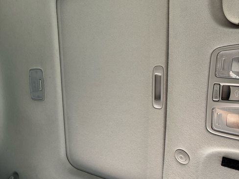 Used 2013 Hyundai Elantra SE image 18