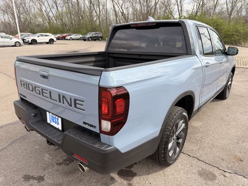 Used 2026 Honda Ridgeline Sport image 3