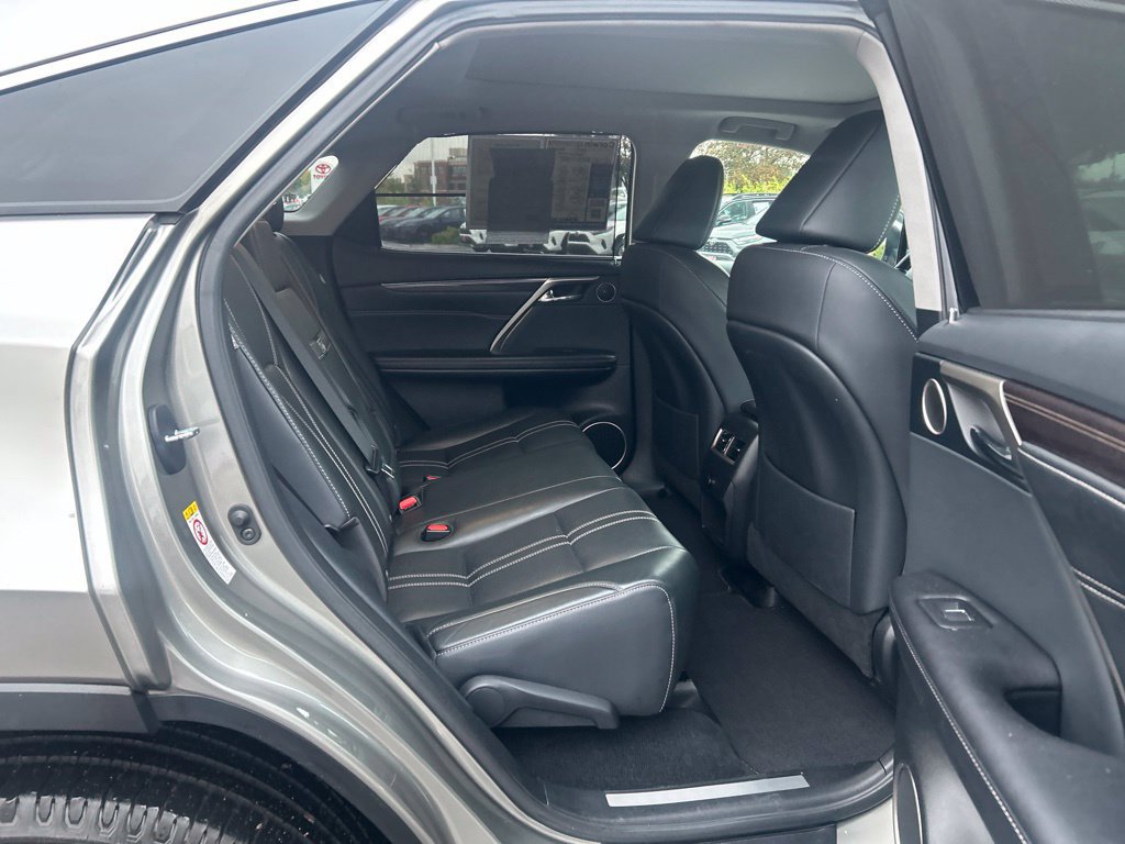 Used 2018 Lexus RX 450h AWD w/ Luxury Package image 16
