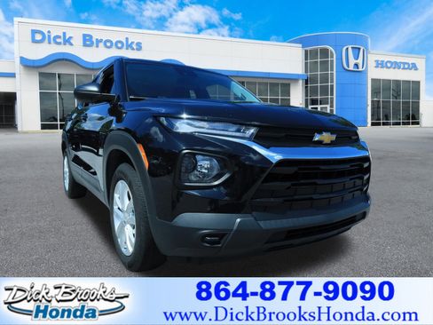 Used 2023 Chevrolet TrailBlazer LS FWD image 1
