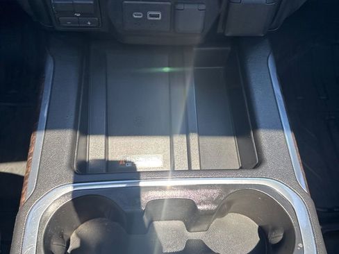 Used 2019 GMC Sierra 1500 Denali w/ Denali Carbonpro Edition AWD/4WD image 20