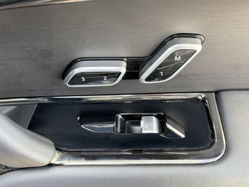 Used 2024 Land Rover Range Rover Sport Dynamic SE image 18