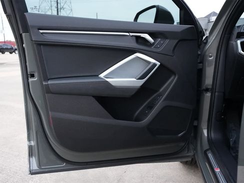 Used 2022 Audi Q3 2.0T Premium Plus image 18