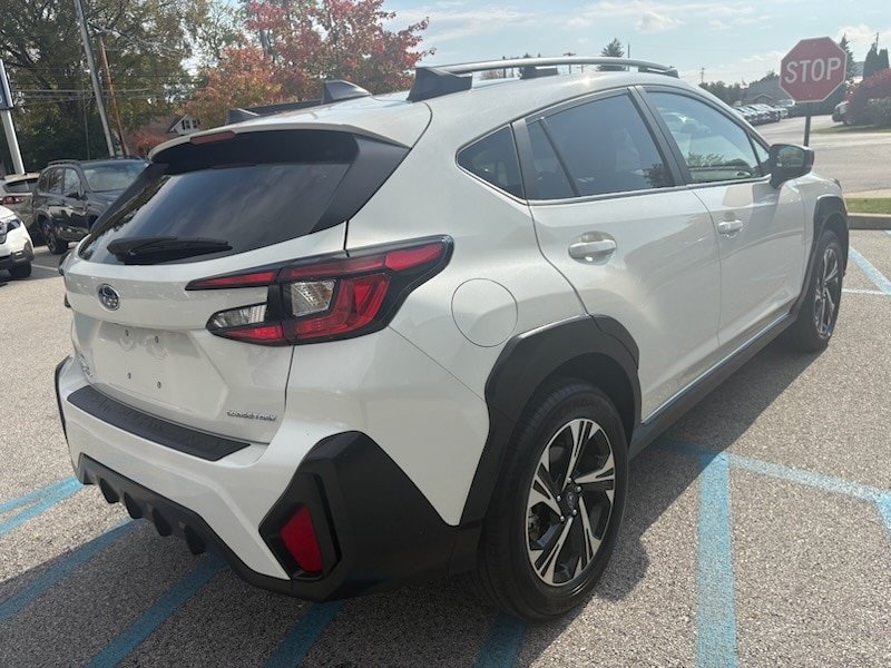 Used 2024 Subaru Crosstrek 2.0i Premium AWD/4WD image 6