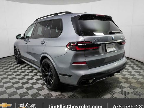 Used 2025 BMW X7 xDrive40i w/ M Sport Package AWD/4WD image 30