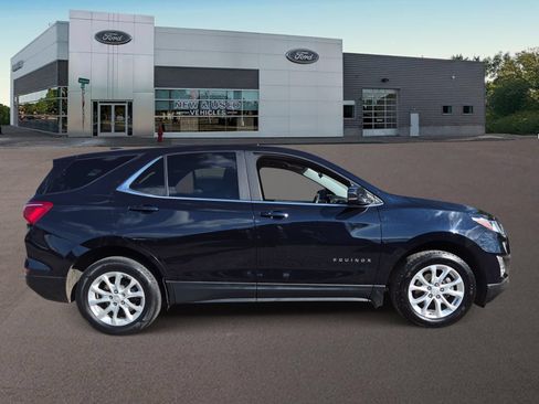 Used 2021 Chevrolet Equinox LT AWD/4WD image 10