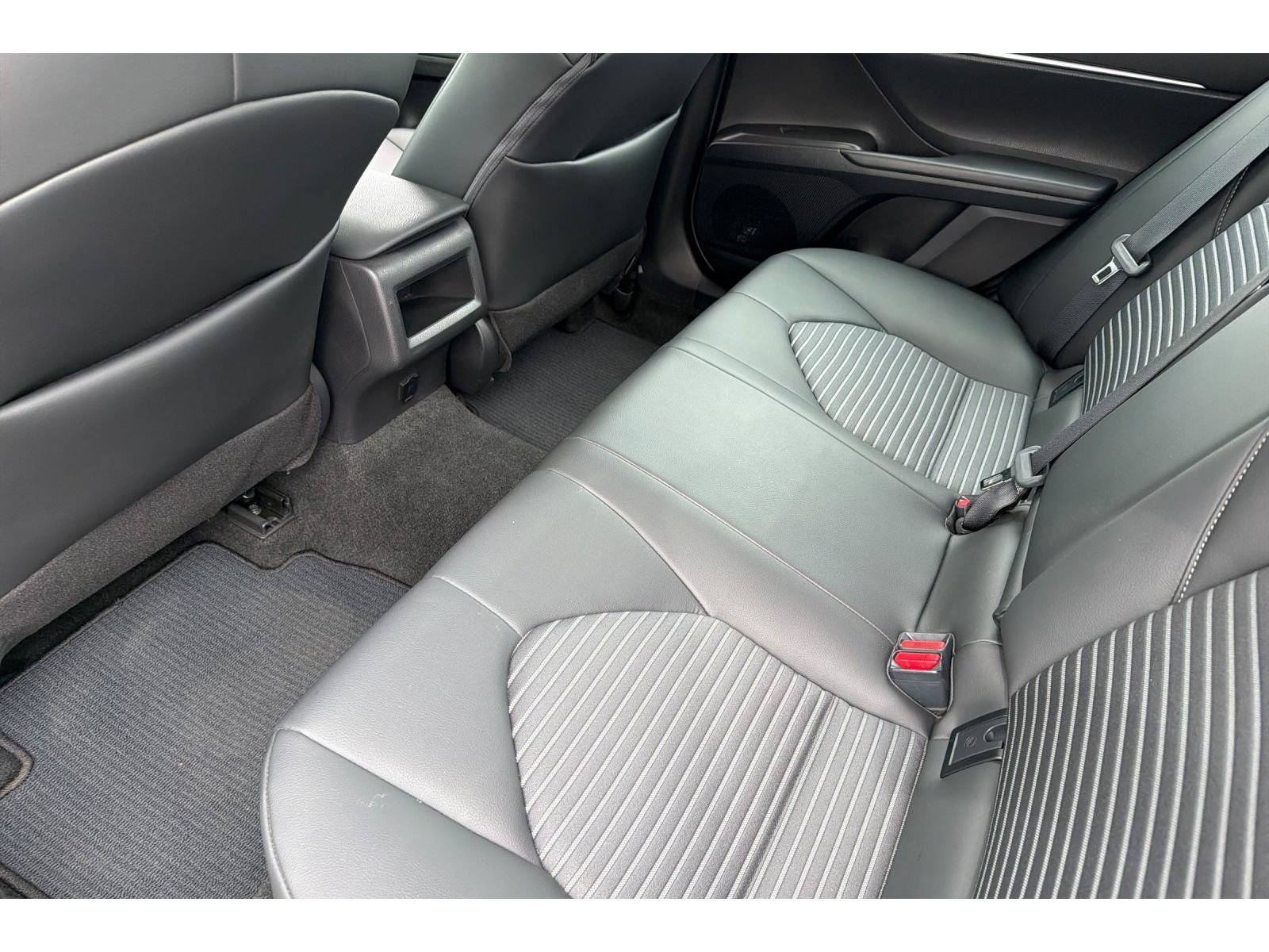 Certified 2024 Toyota Camry SE FWD image 13