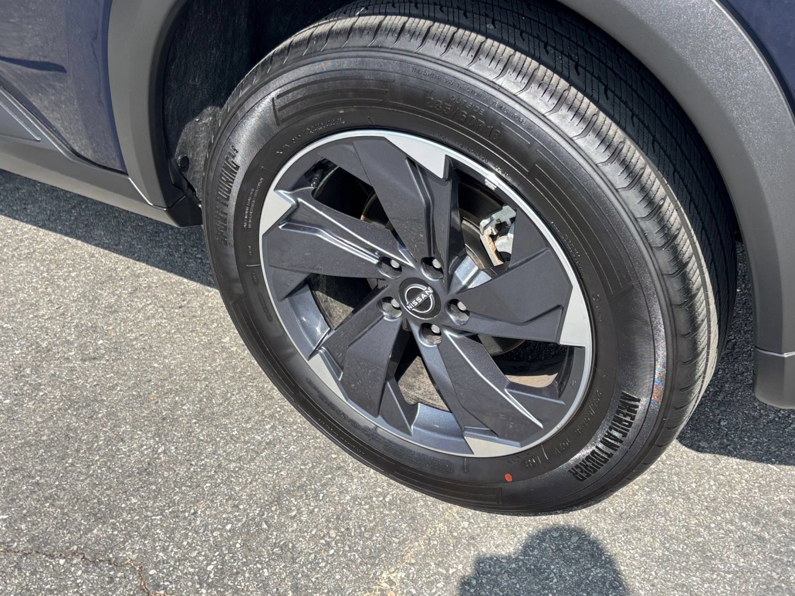 Used 2025 Nissan Rogue SV FWD image 31