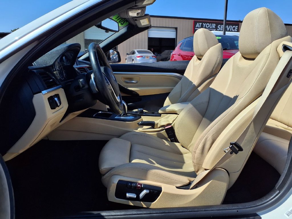 Used 2017 BMW 430i Convertible RWD image 16