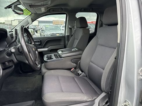 Used 2018 Chevrolet Silverado 1500 LT w/ Trailering Package AWD/4WD image 21