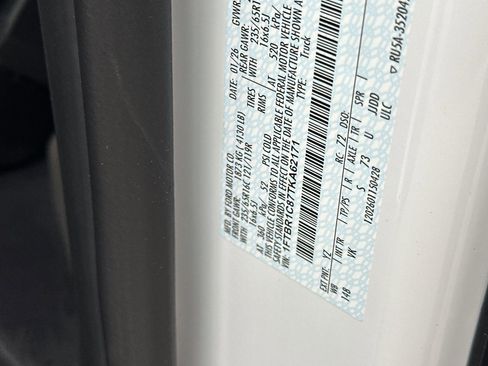 New 2026 Ford Transit 250 148 Medium Roof image 27