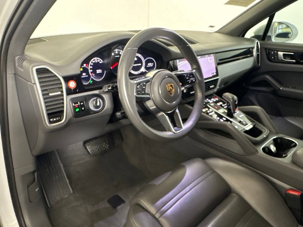 Used 2019 Porsche Cayenne AWD/4WD image 24