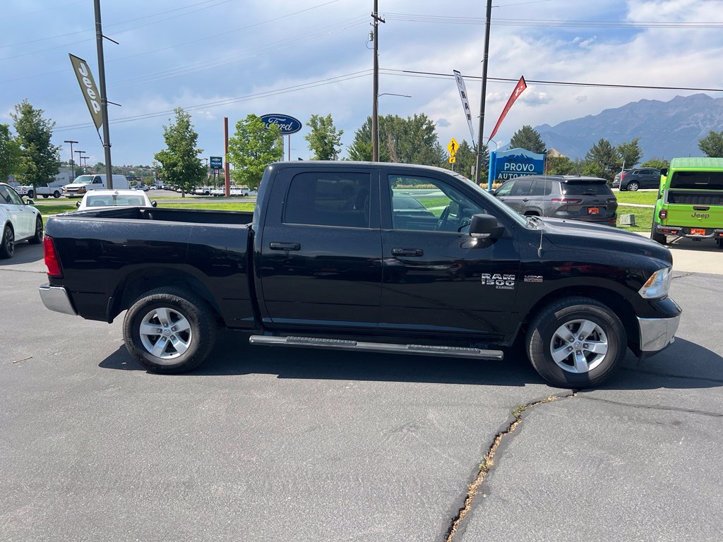 Used 2022 RAM 1500 Classic SLT w/ Electronics Convenience Group AWD/4WD image 7
