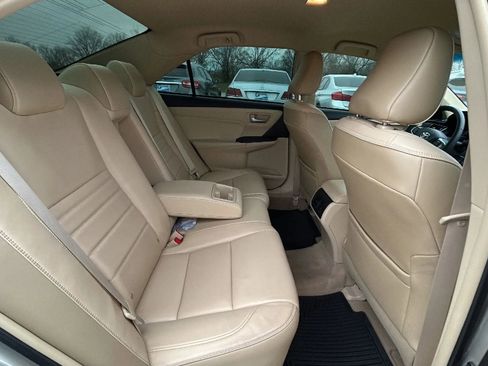 Used 2015 Toyota Camry XLE image 34