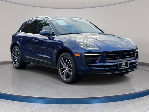 Used 2024 Porsche Macan S image 4