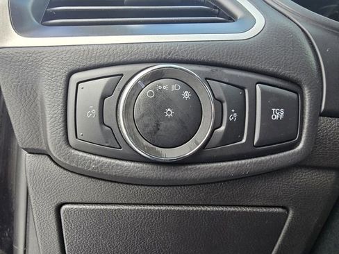 Used 2024 Ford Edge SEL image 23