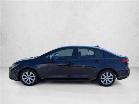 Certified 2025 Toyota Corolla LE FWD image 8