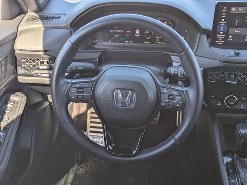 Used 2023 Honda Accord Sport image 16