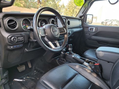 Used 2021 Jeep Wrangler Unlimited Sahara w/ Cold Weather Group image 9