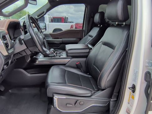 Used 2023 Ford F150 Lariat AWD/4WD image 12
