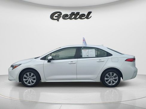 Used 2024 Toyota Corolla LE FWD image 8