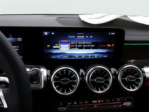 New 2026 Mercedes-Benz GLB 35 AMG 4MATIC image 24